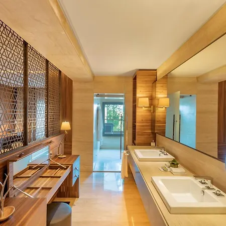 D Maris Bay Station touristique Hisaronu